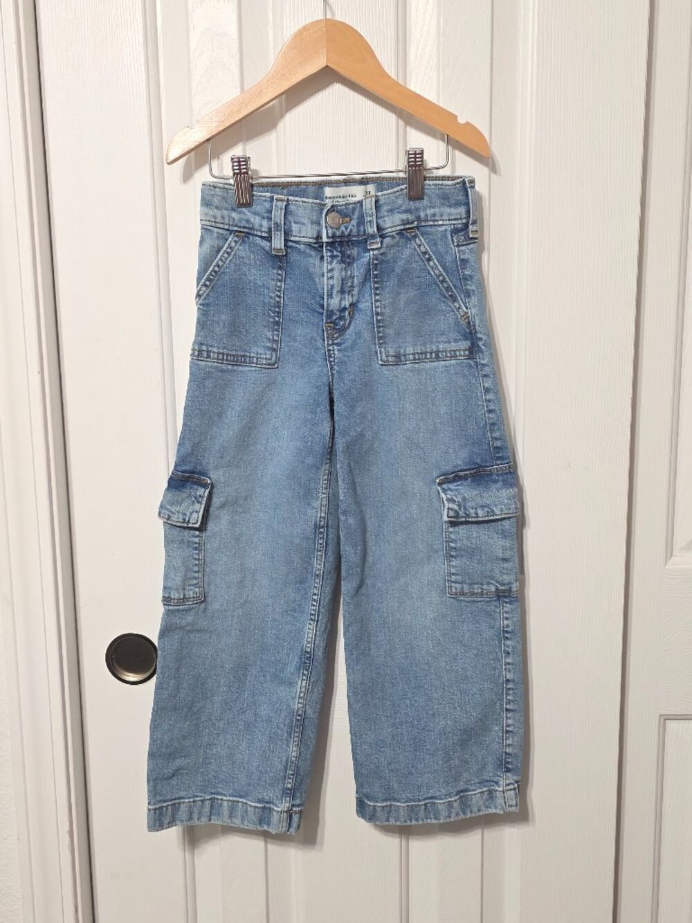 Abercrombie Kids Wide Leg Cargo Blue Jeans, 7/8 Short